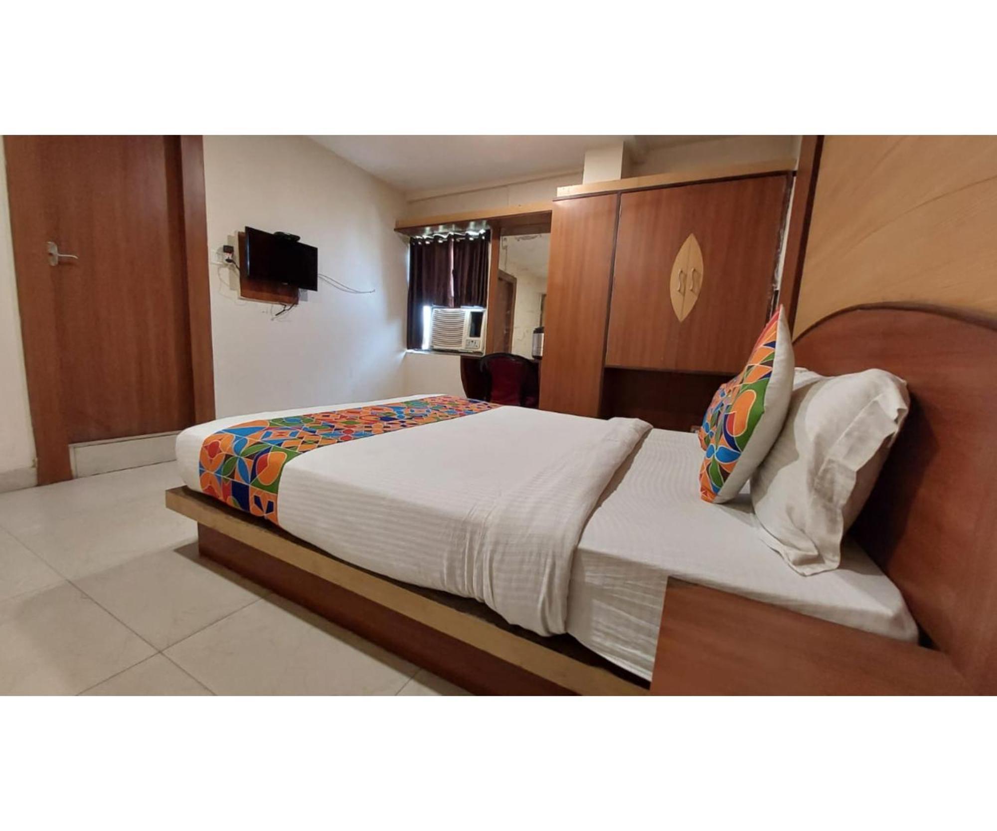 Hotel Park Near Railway Station- A Luxury Collection Of - Best Seller In 4*