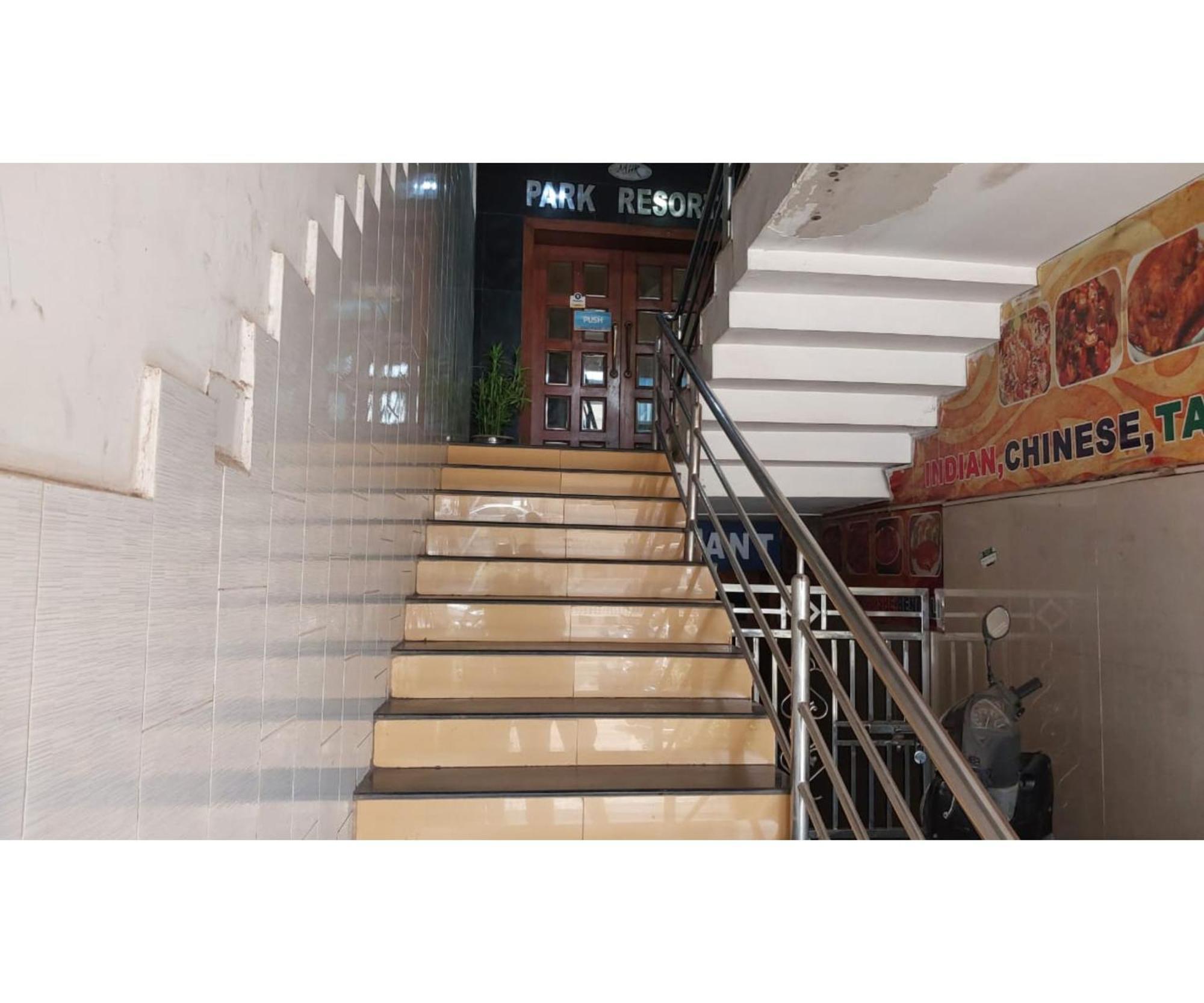 Park Near Railway Station- A Luxury Collection Of - Best Seller In 4* Bhubaneswar