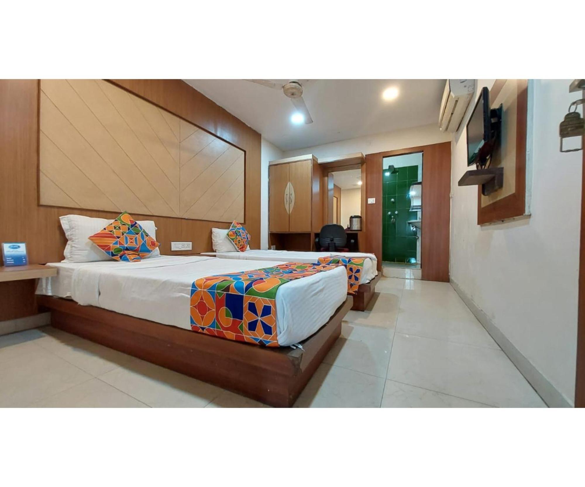 Hotel Park Near Railway Station- A Luxury Collection Of - Best Seller In 4*